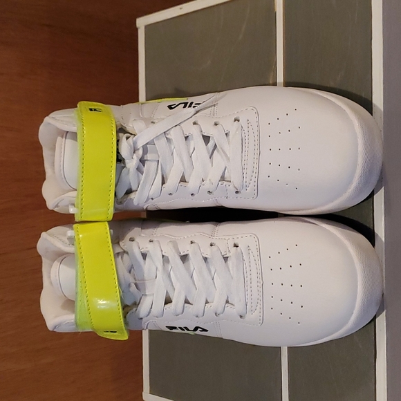 Fila Hightops - Picture 3 of 6
